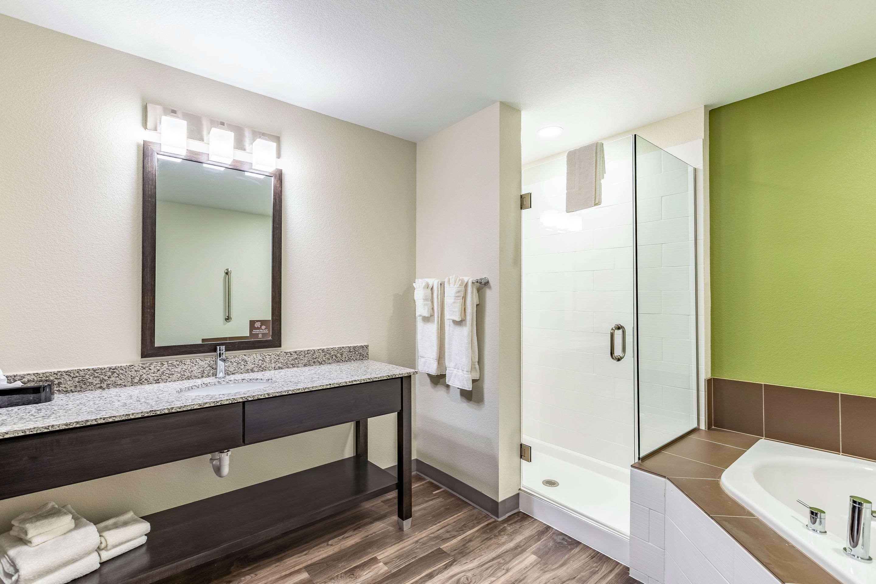 Sleep Inn & Suites Mt Hope Near Auction & Event Center Millersburg Eksteriør billede