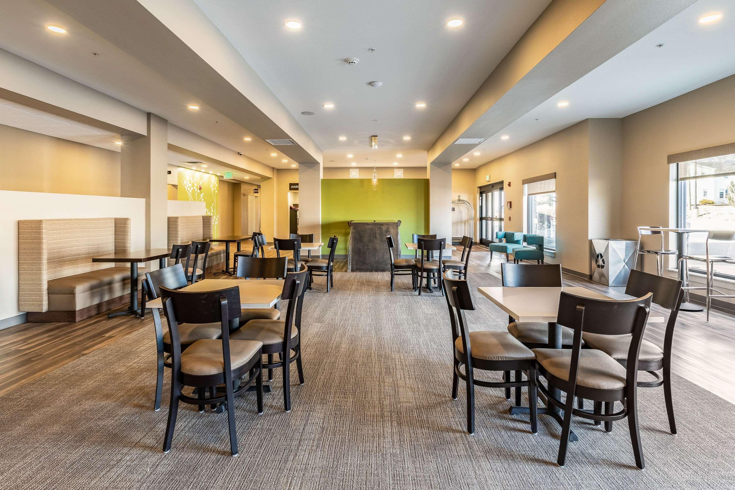 Sleep Inn & Suites Mt Hope Near Auction & Event Center Millersburg Eksteriør billede
