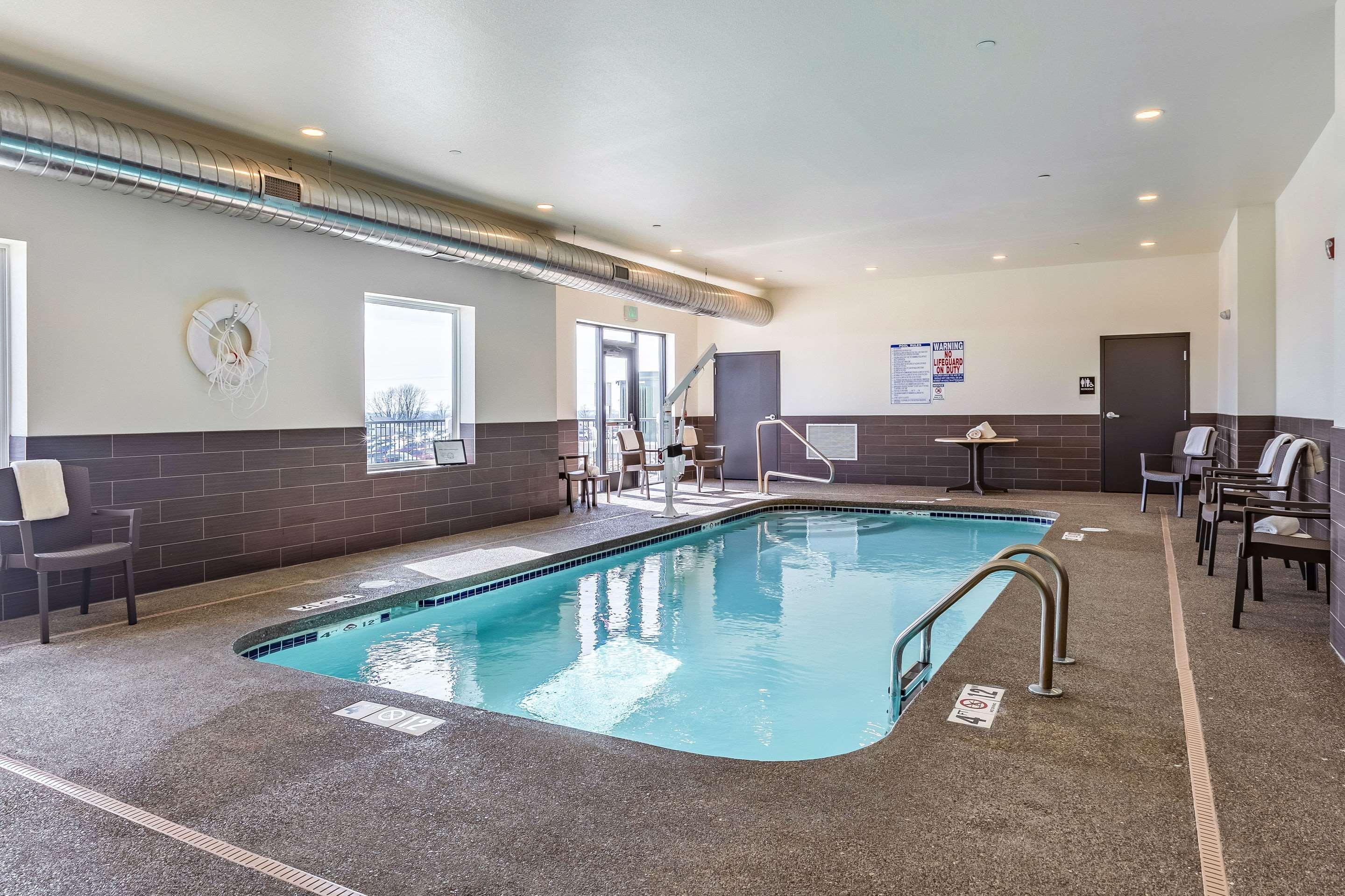 Sleep Inn & Suites Mt Hope Near Auction & Event Center Millersburg Eksteriør billede